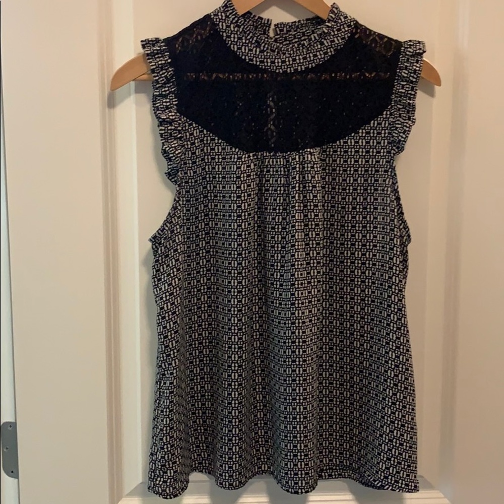 Sleeveless blouse